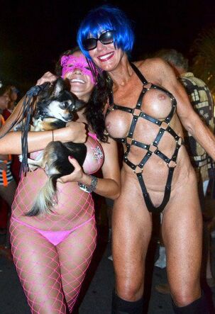 Public nudism, hump parade in the California. Key west,..