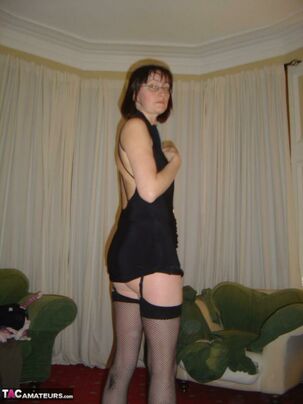 First-timer ginger-haired Slutscot Susan has intercourse in