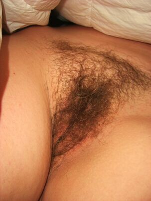 Wifes Ripe Nipple & Fragile Unshaved Pubic hair - Folks